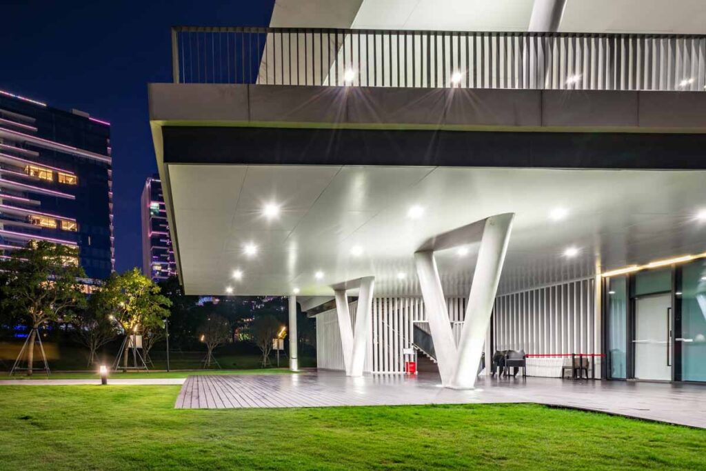Nanotech Solutions, Commercial Services, Permanent Outdoor Lighting 03